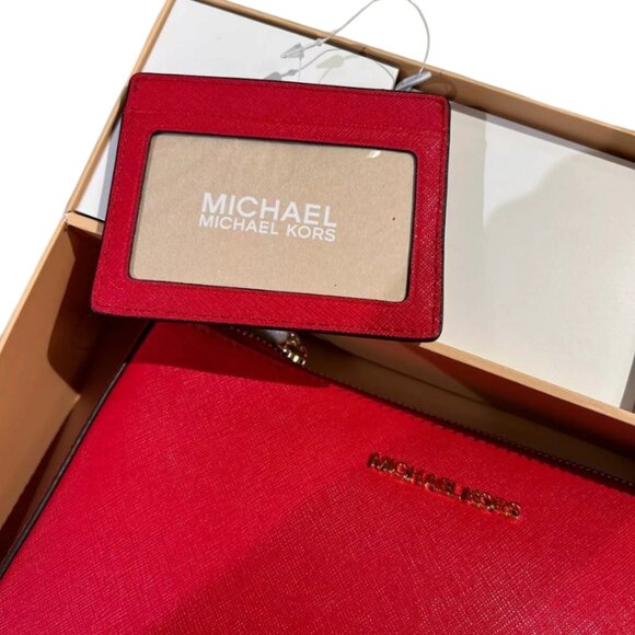 Michael Kors NWT Giftable Boxed Items Crossbody plus Card Wallet Comes in a box - Picture 10 of 11